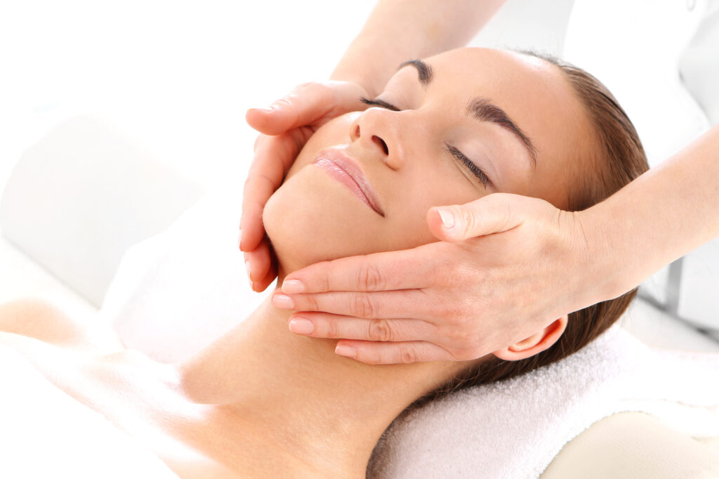 Kobido – liftingujący masaż twarzy